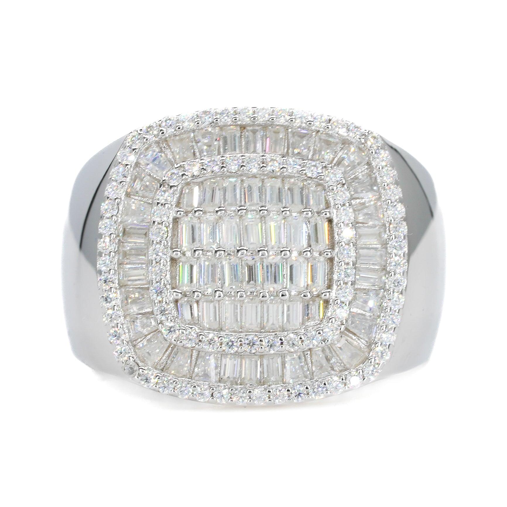 Baguette Face VVS Moissanite Diamond Ring - Moissanite Bazaar - moissanitebazaar.com