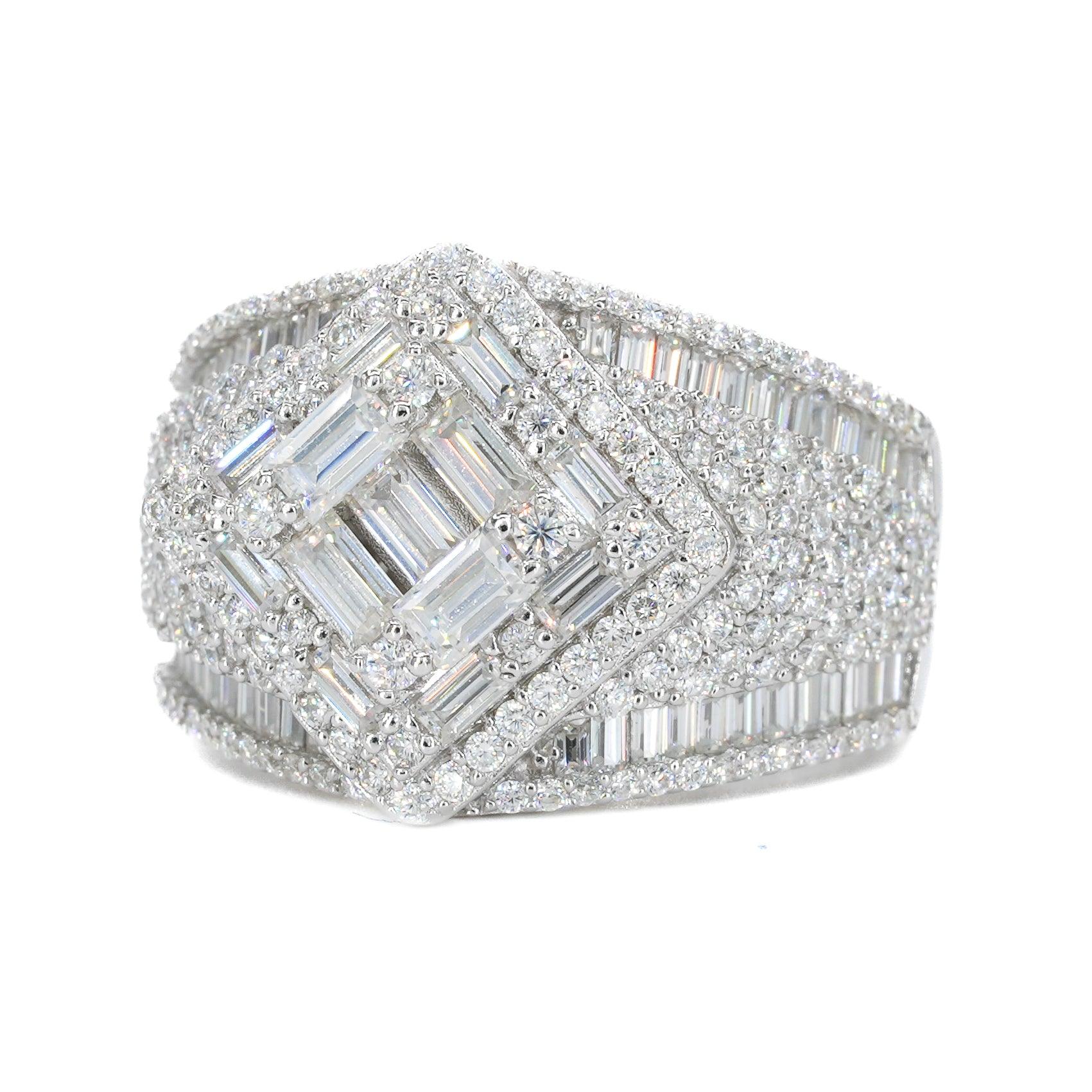 Ciondolo moneta rotonda Moissanite Baguette di alta qualità 925 Ciondolo moneta rotonda Moissanite Baguette di alta qualità 925