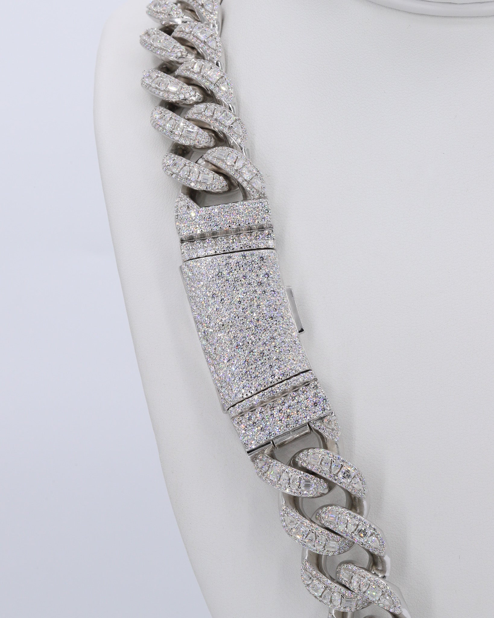 18MM Multi Shape Pointer Set VVS Moissanite Cuban Chain 24 Inch